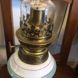 Porcelain oil lamp