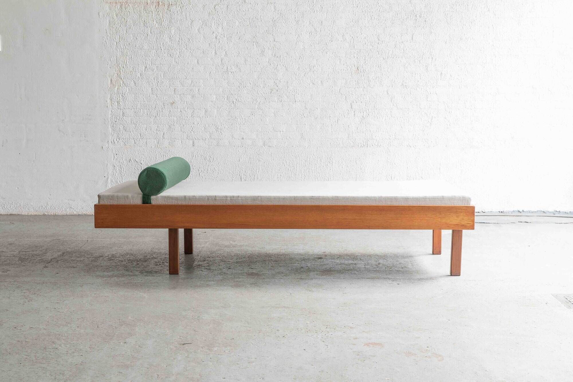 Modernist daybed by Jos De Mey for Van den Berghe - Pauvers, Belgium, 1963