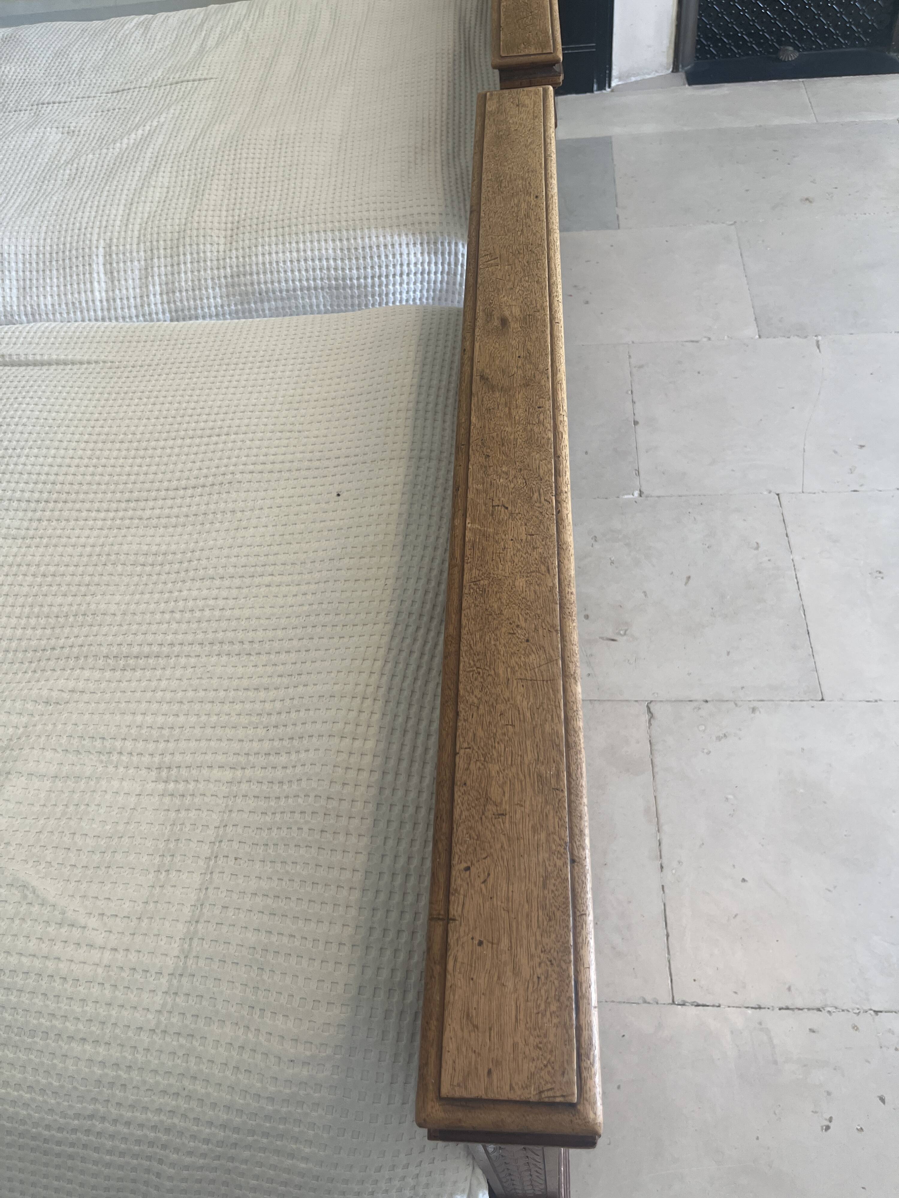 Pair of antique solid wood beds - 1900 style / Country chic