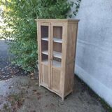 Small mesh cabinet, display case