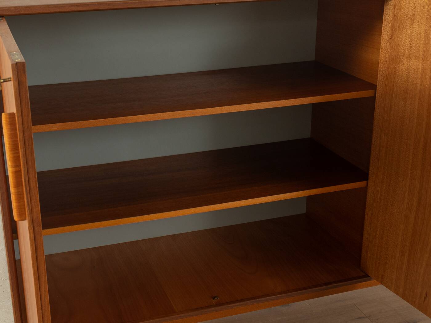 Planche haute des années 1960