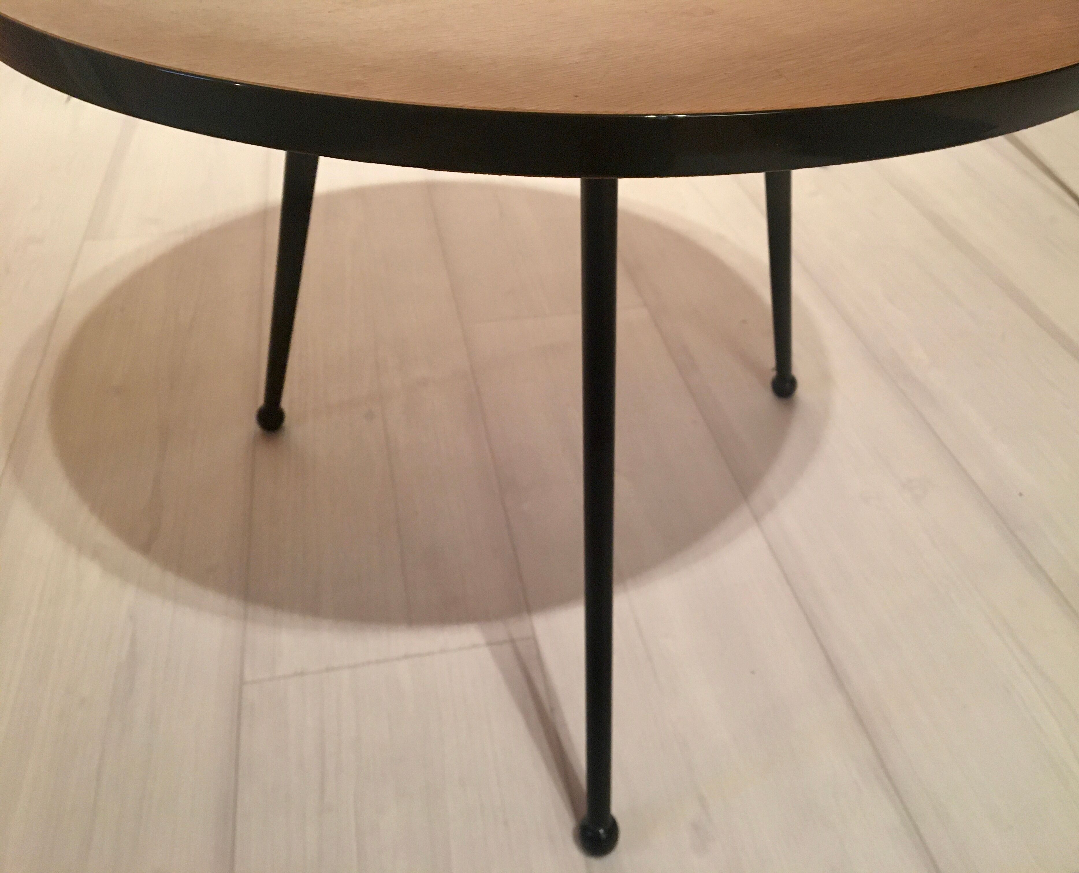 Tripod 50s coffee table