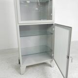 Steel doctor's cabinet, medicine cabinet, Oostwoud, 1960s