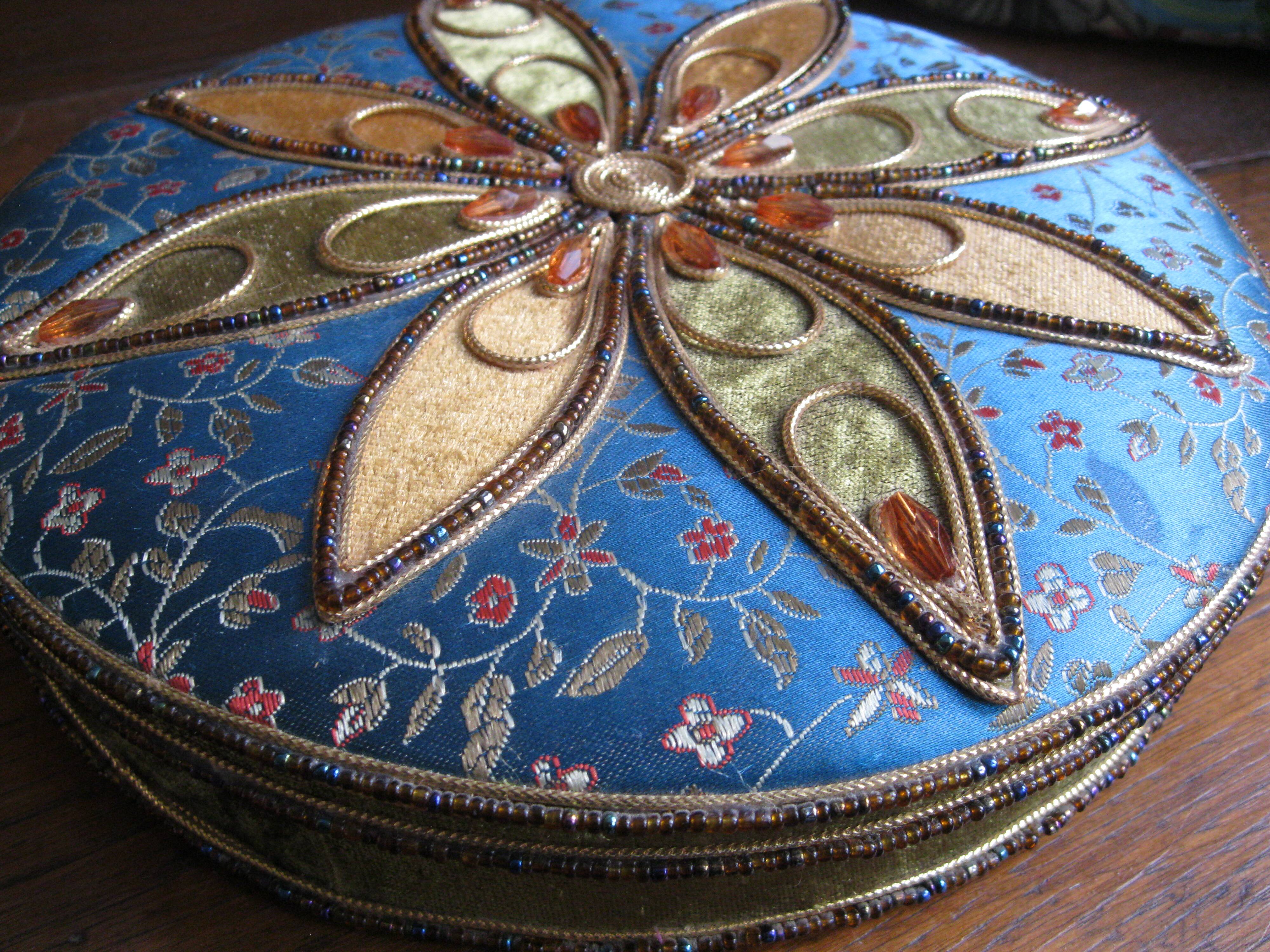 Box fabric fabric velvet beads