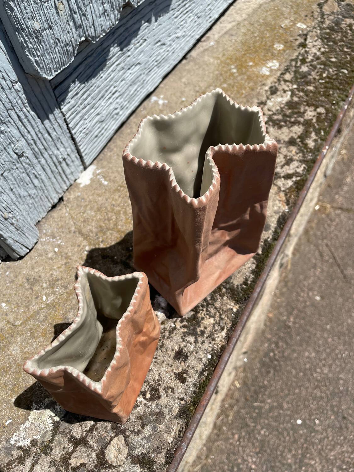 2 vases in the shape of paper bags by Tapio Wirkkala for Rosenthal