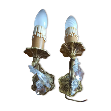 Anciennes appliques en bronze et cristal