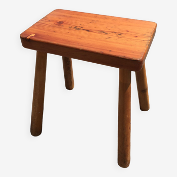 Solid wood stool