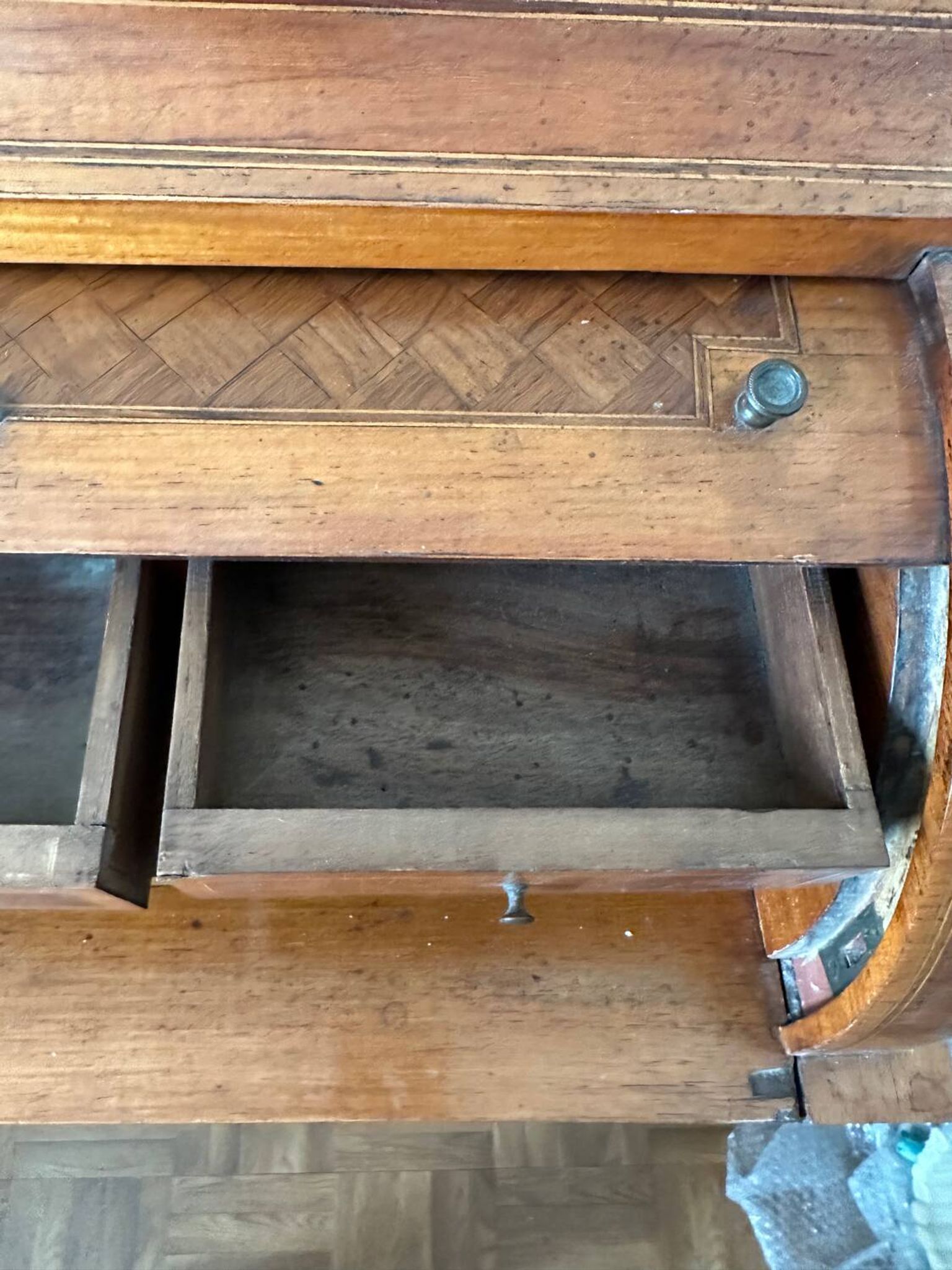 Cylindrical desk in cubic marquetry Louis XVI style late 19th, early 20th century