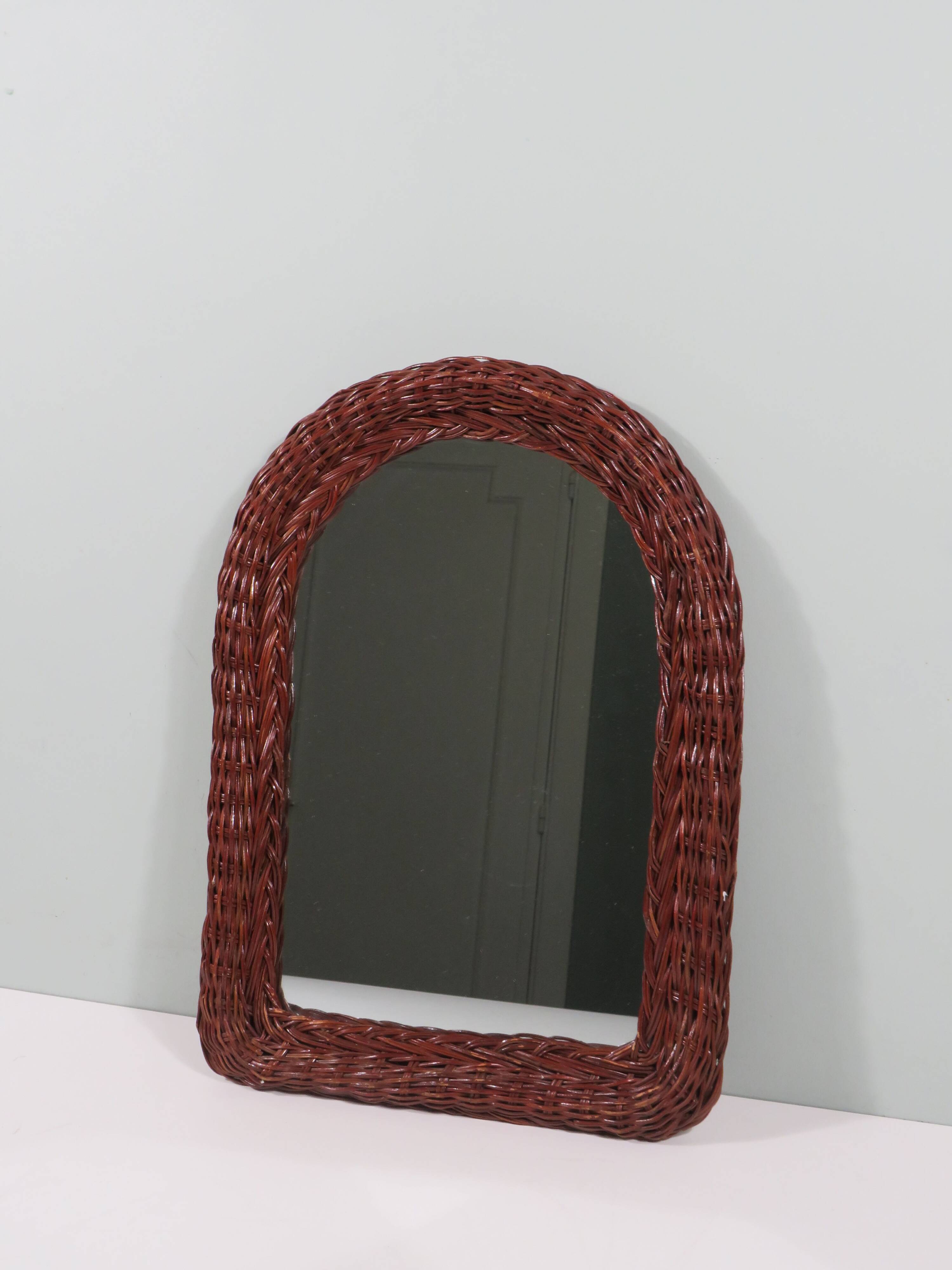 Vintage mirror with wicker border