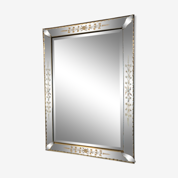 Venetian mirror beveled of great forma