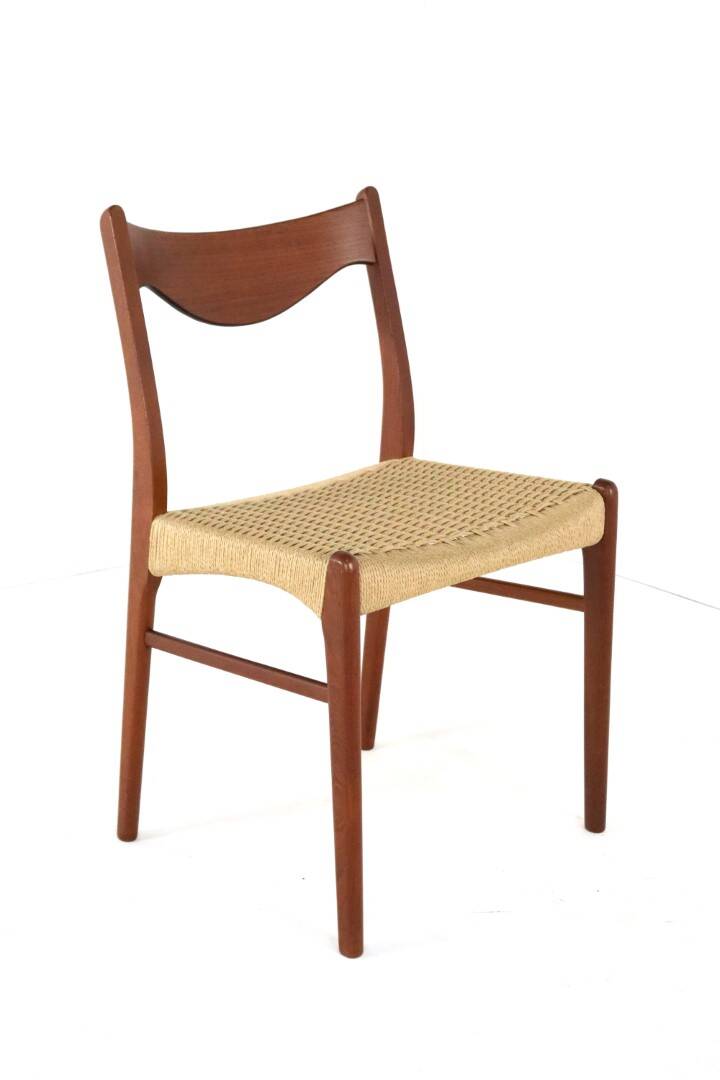 Set of 4 Arne Wahl Iversen for Glyngore papercord chairs 'Naerem'