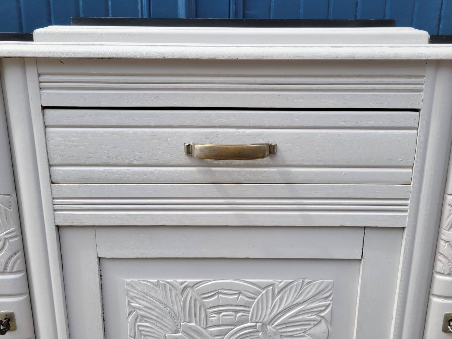1930 Art Deco sideboard with floral motifs and marble top