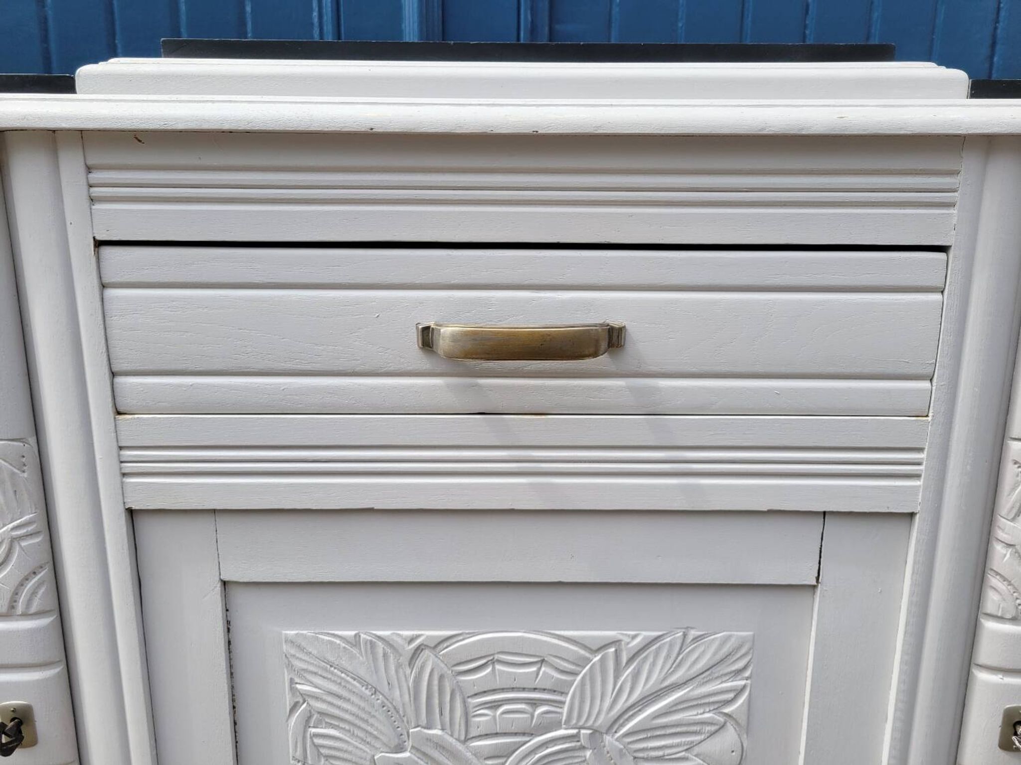 1930 Art Deco sideboard with floral motifs and marble top