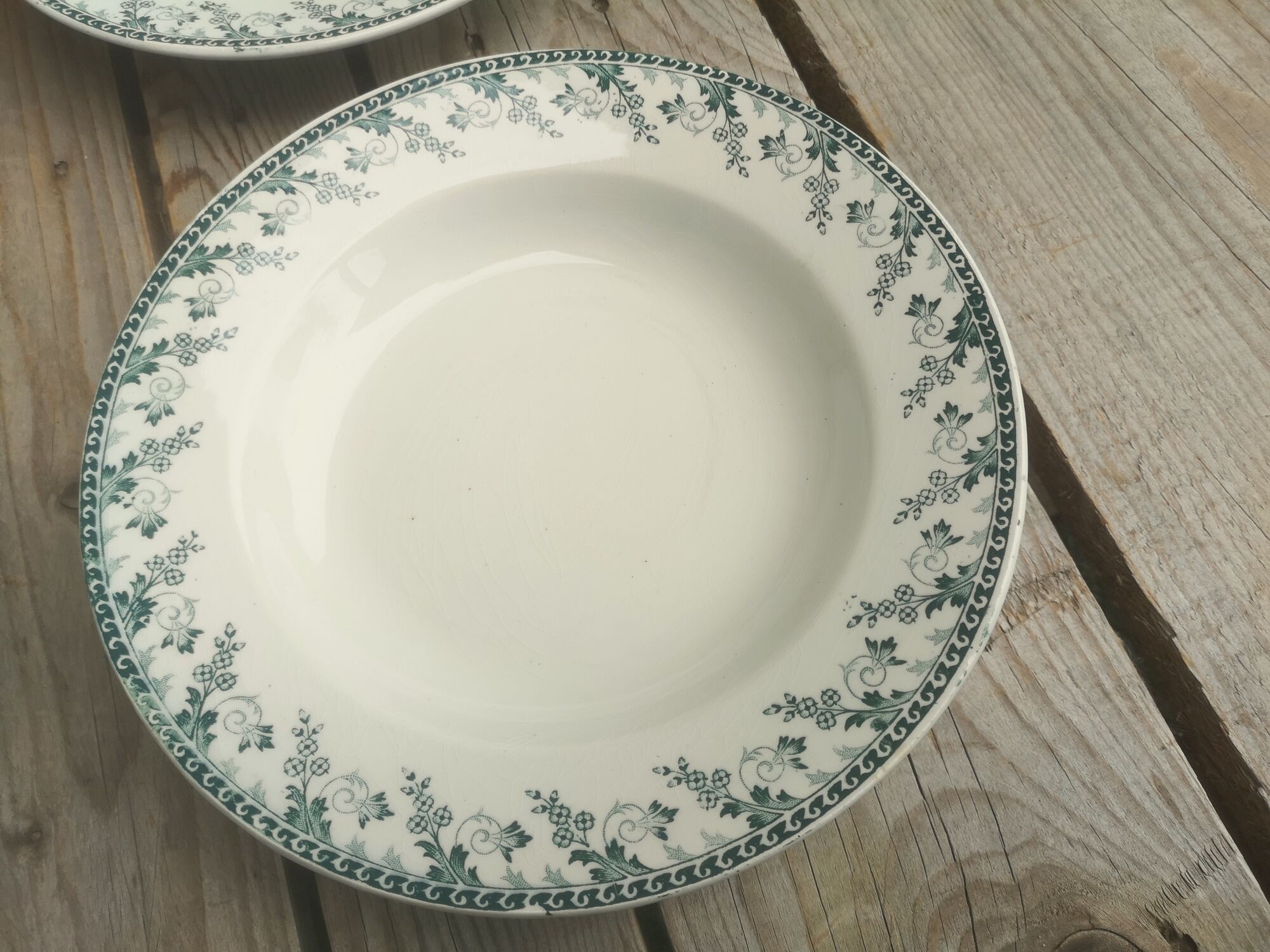 4 Hollow plates Terre de Fer in Opaque Porcelain from Gien Collection Montigny
