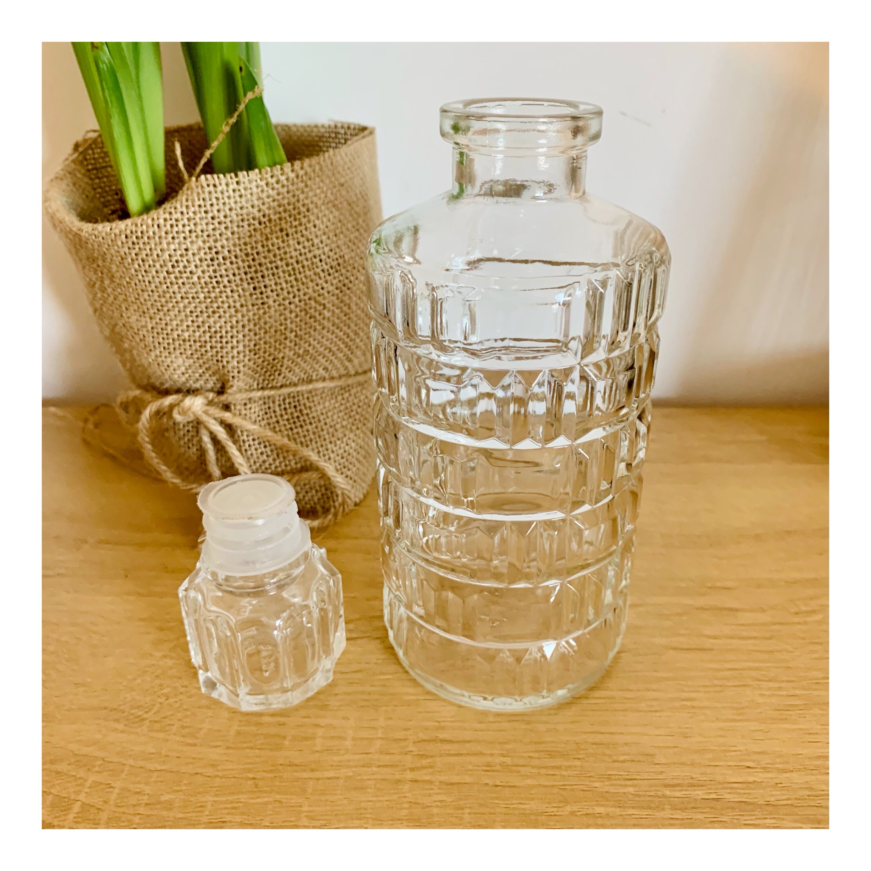 Whiskey or liqueur decanter