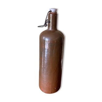 Bottle in glazed stoneware