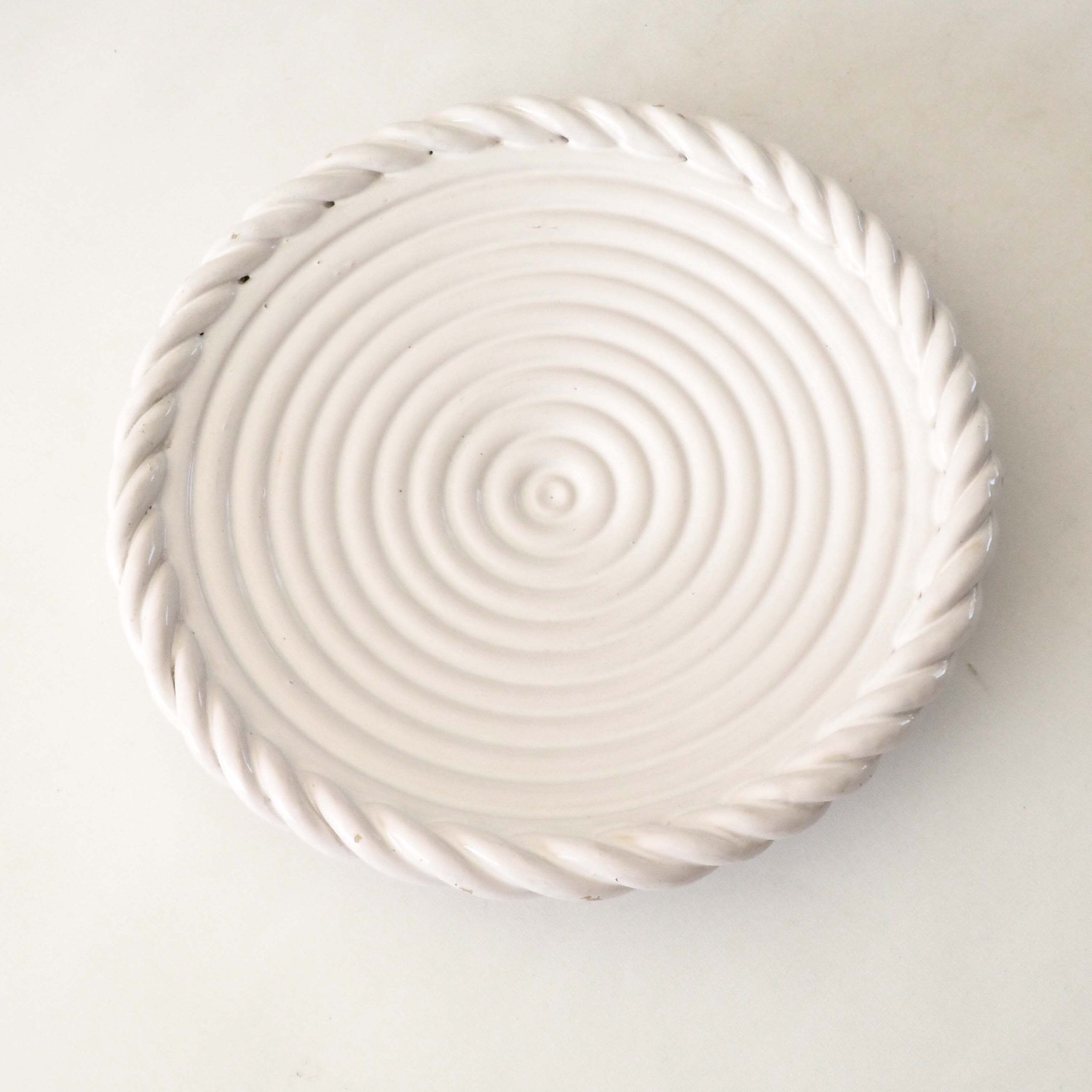 Grand plat spirale Malicorne blanc