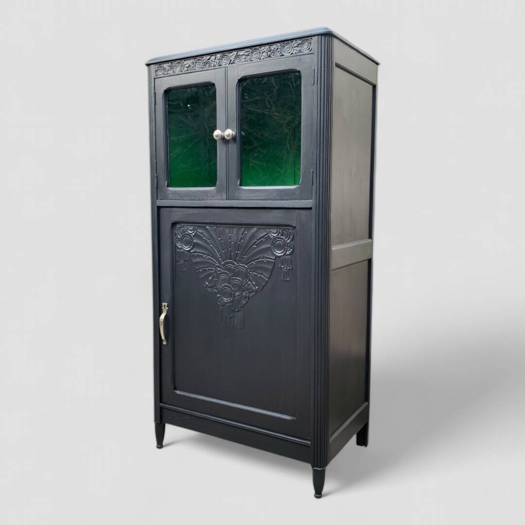 Parisian buffet with black glass front, Art Deco style, 1930