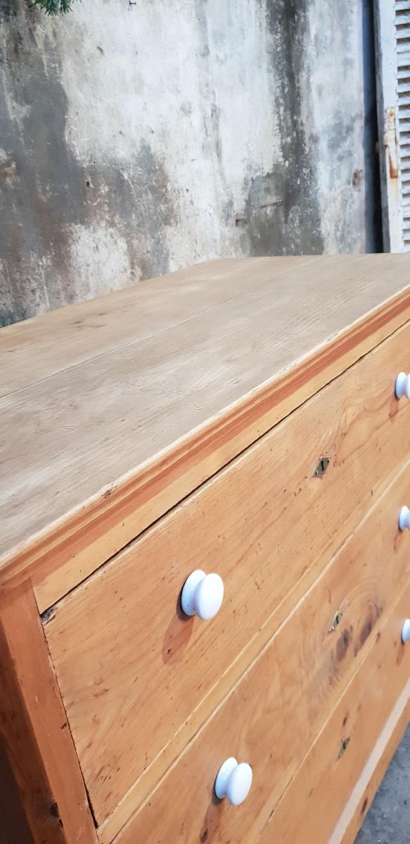 Commode ancienne
