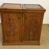 Foldable solid tech bar cabinet