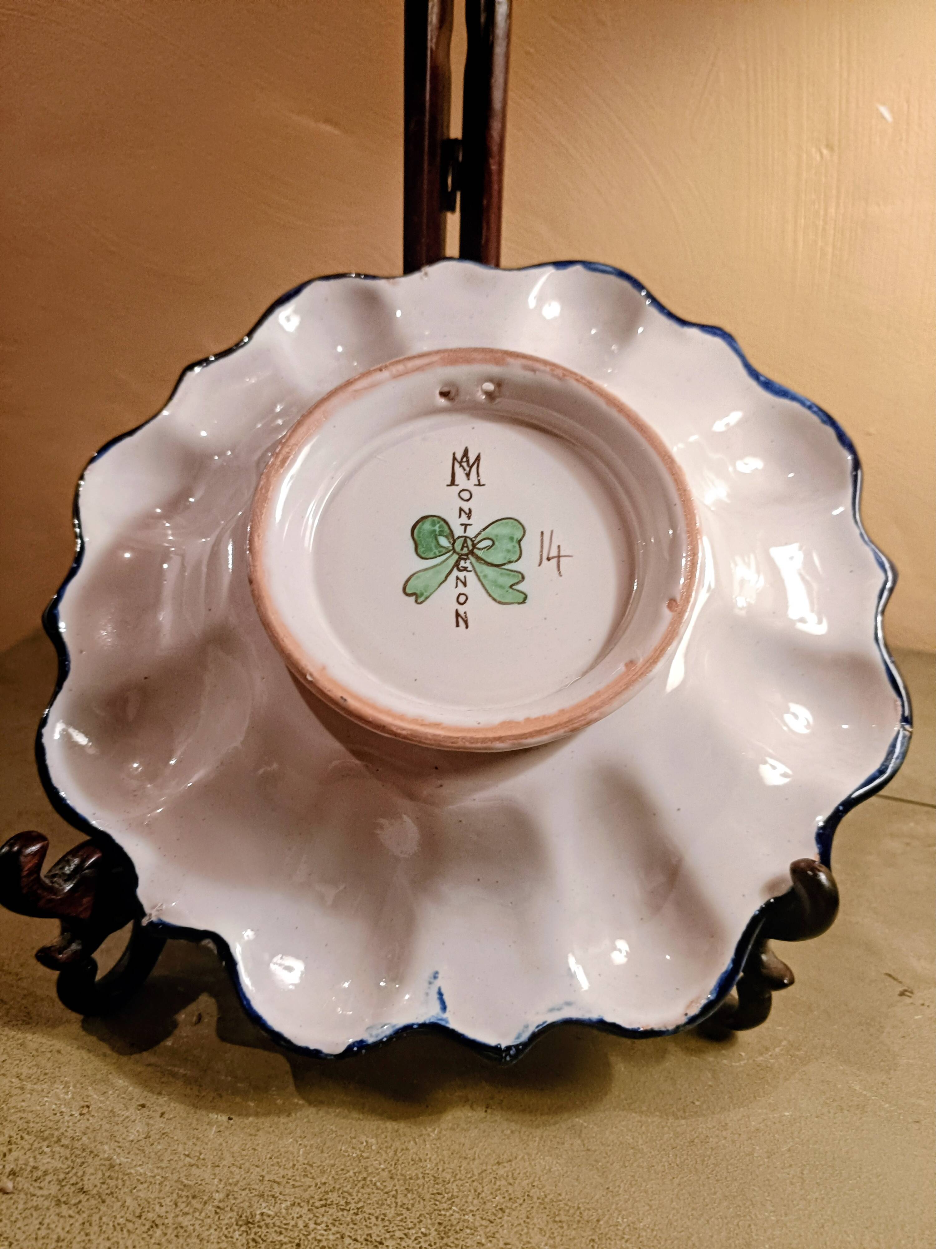 Assiette polylobée faïence de Nevers Antoine Montagnon