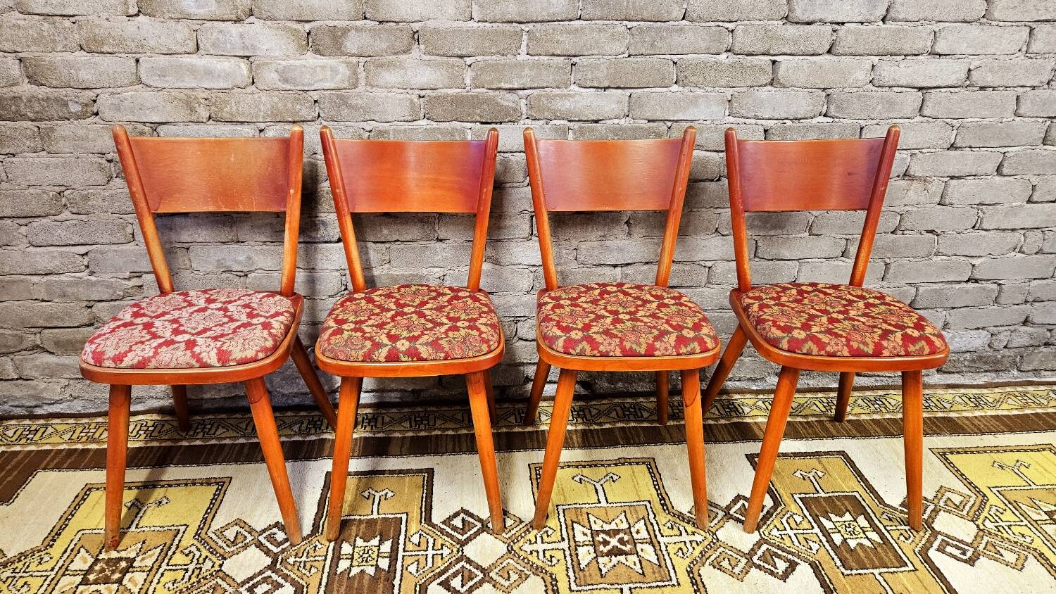Set of 4 Hiller chairs 1960