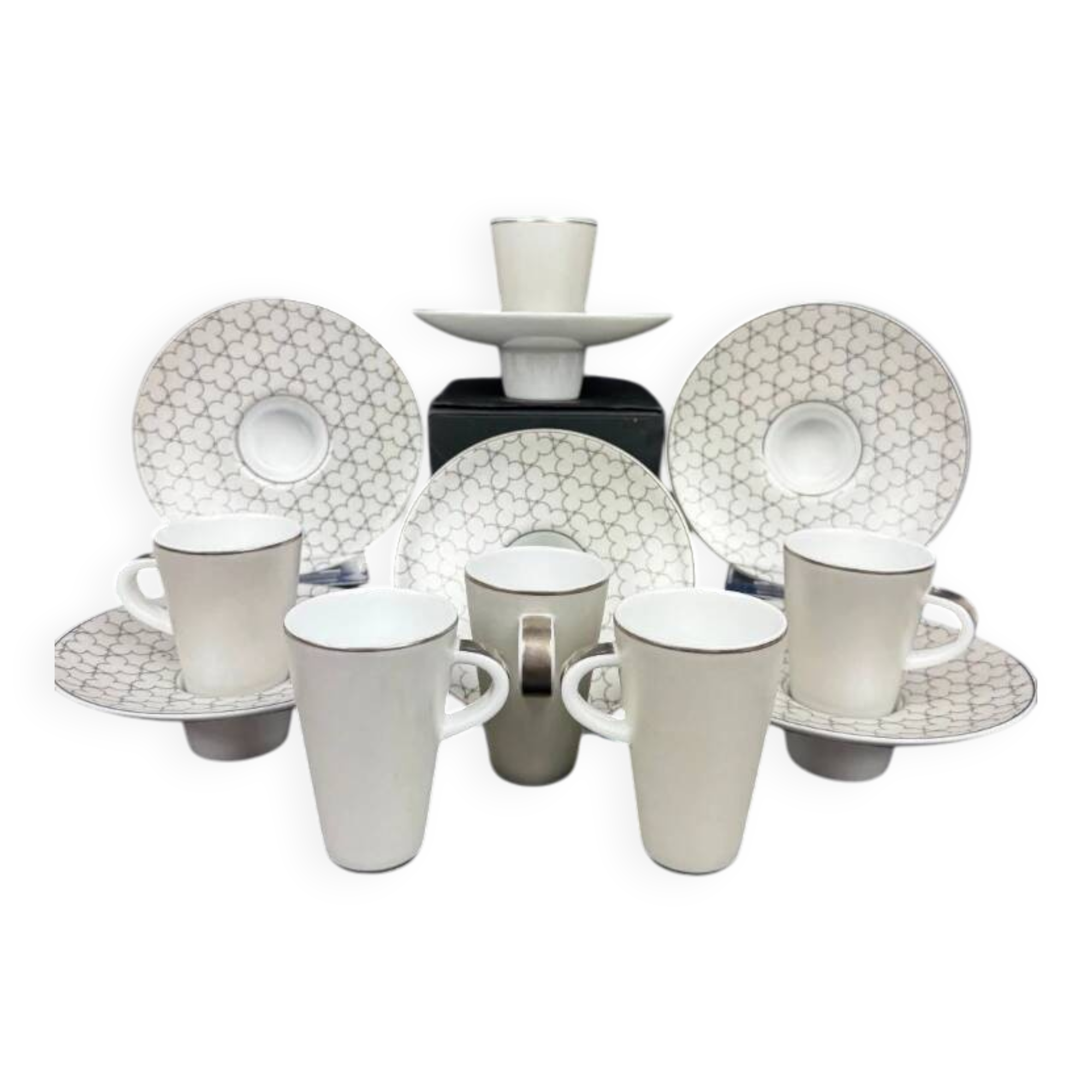 Set of 6 Raynaud Silver coffee cups, shaking cups