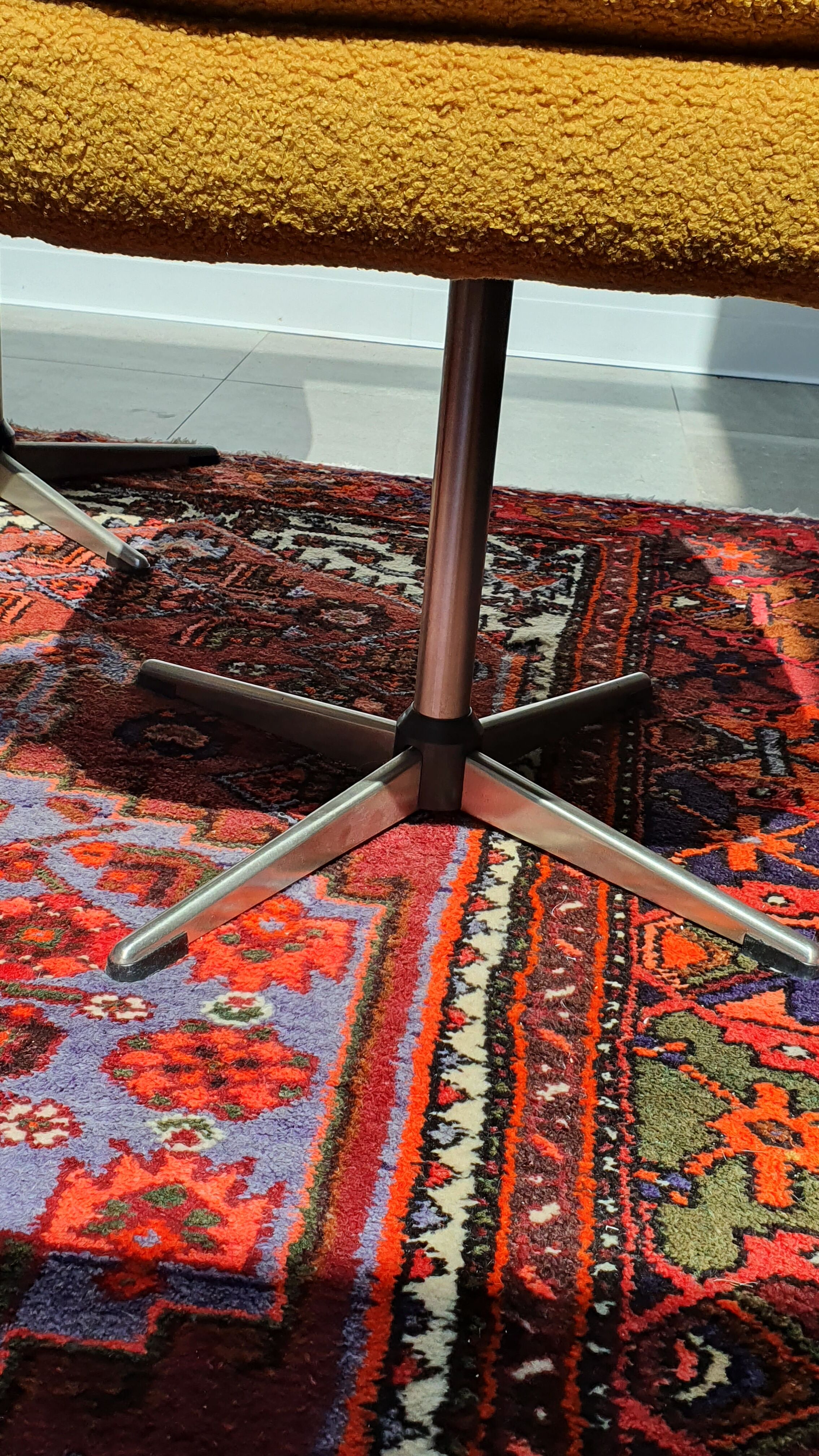 Pair of space age swivel chairs 70s
