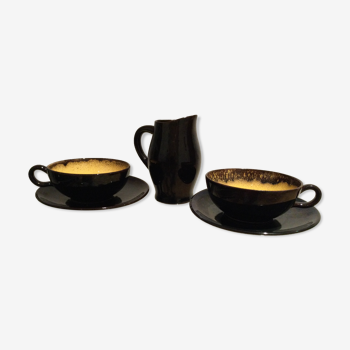 Quimper duo cups and under cups and its small milk jar
