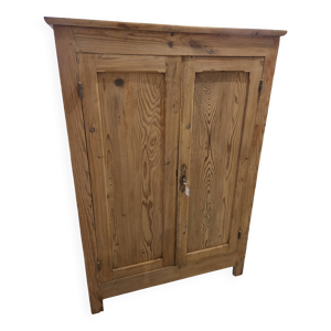Armoire décapée