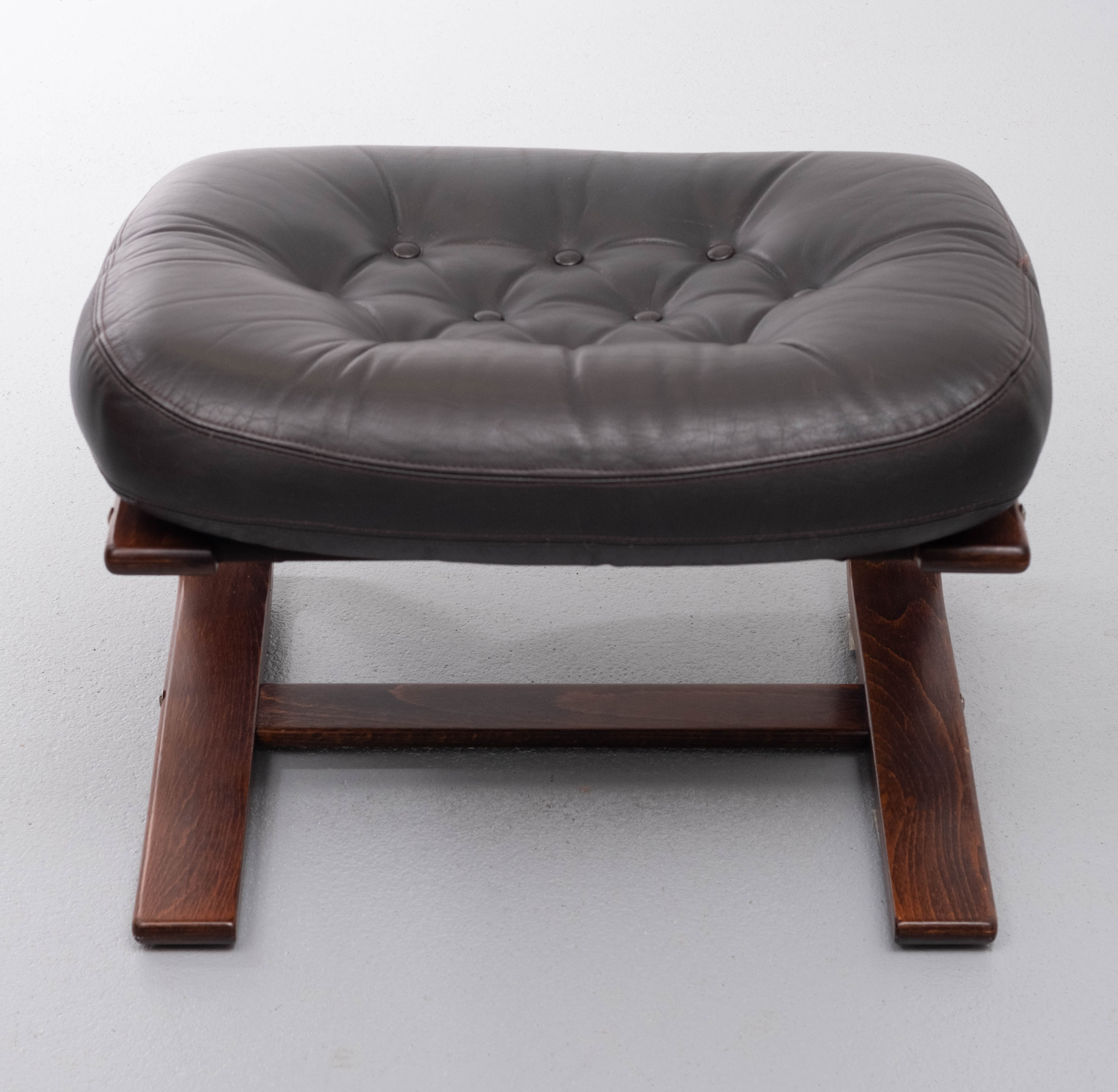Kengu Leather Ottoman Rykken Norway 1960s