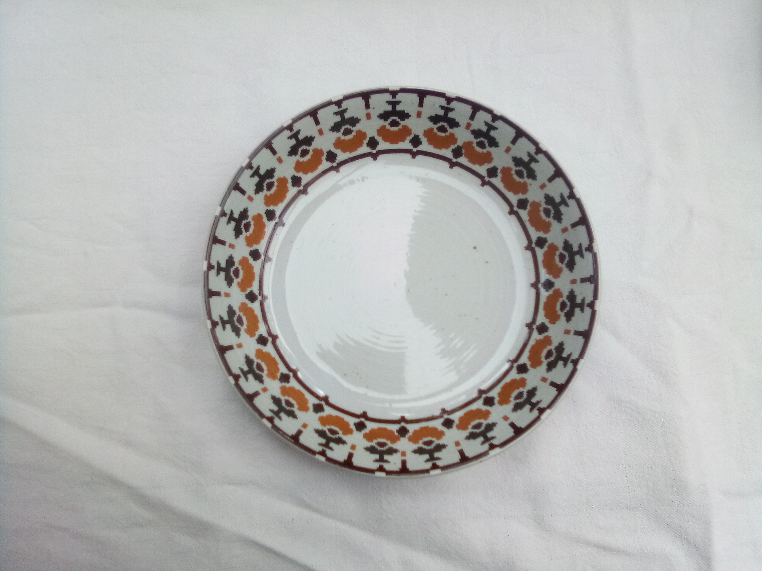 6 hollow sandstone plates