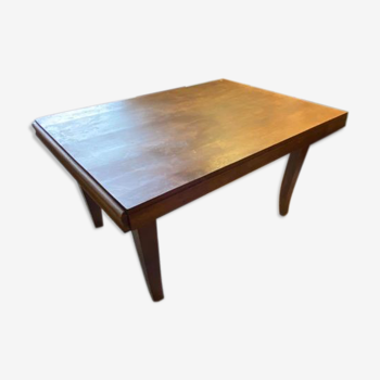 Belle table en bois