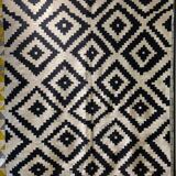 Woven carpet with small diamond patterns, 170x235 cm