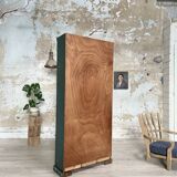 Furniture of trade showcase, around 1900.