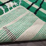 Boujaad rug, ecru with geometric patterns, 250cm x 150cm