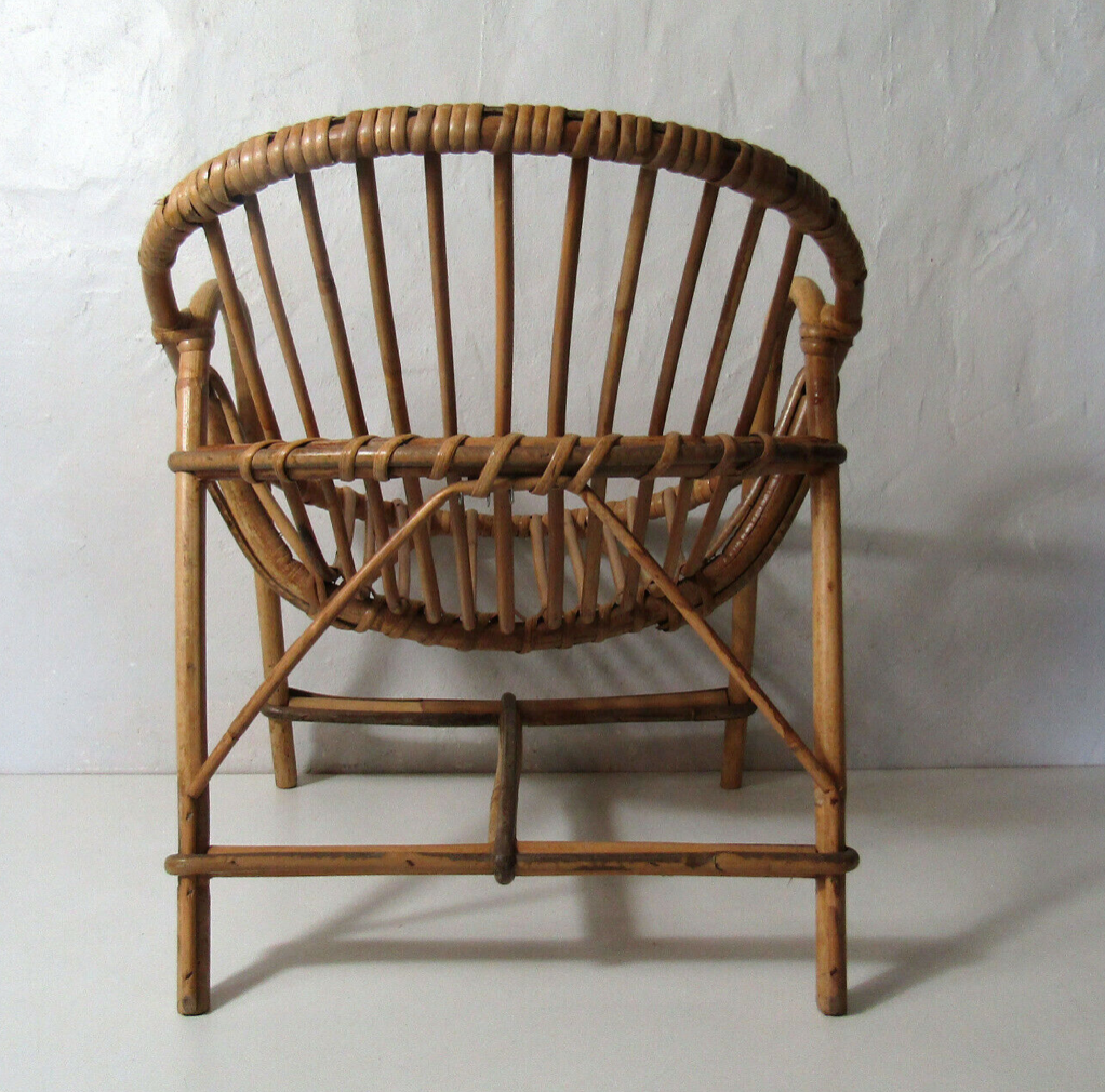 Children's rattan shell chair