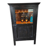 Wine cabinet