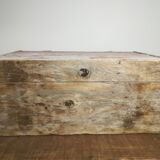 Undue wooden box