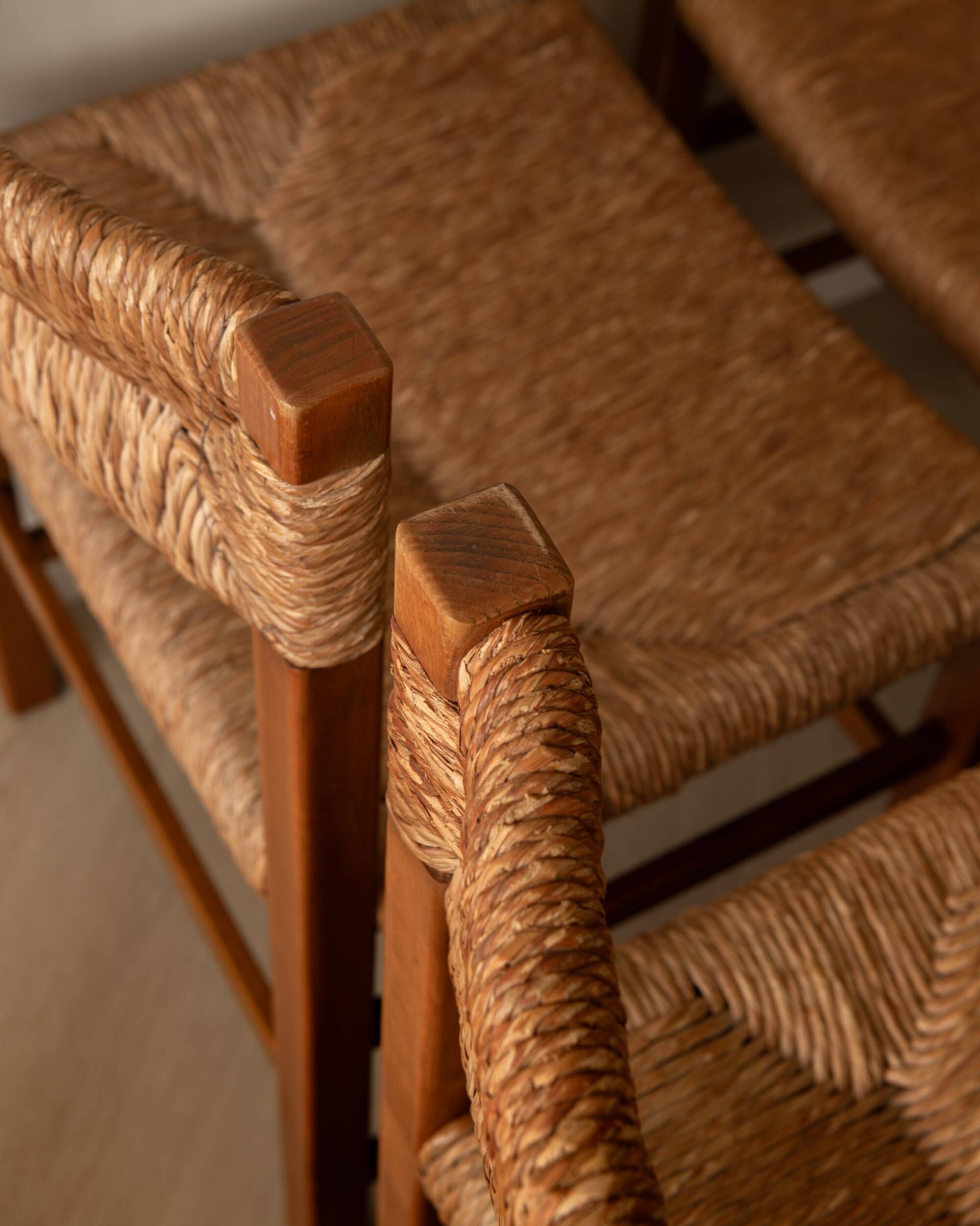 Vintage set of six French mid-century dining chairs in wood and rush, 1960s