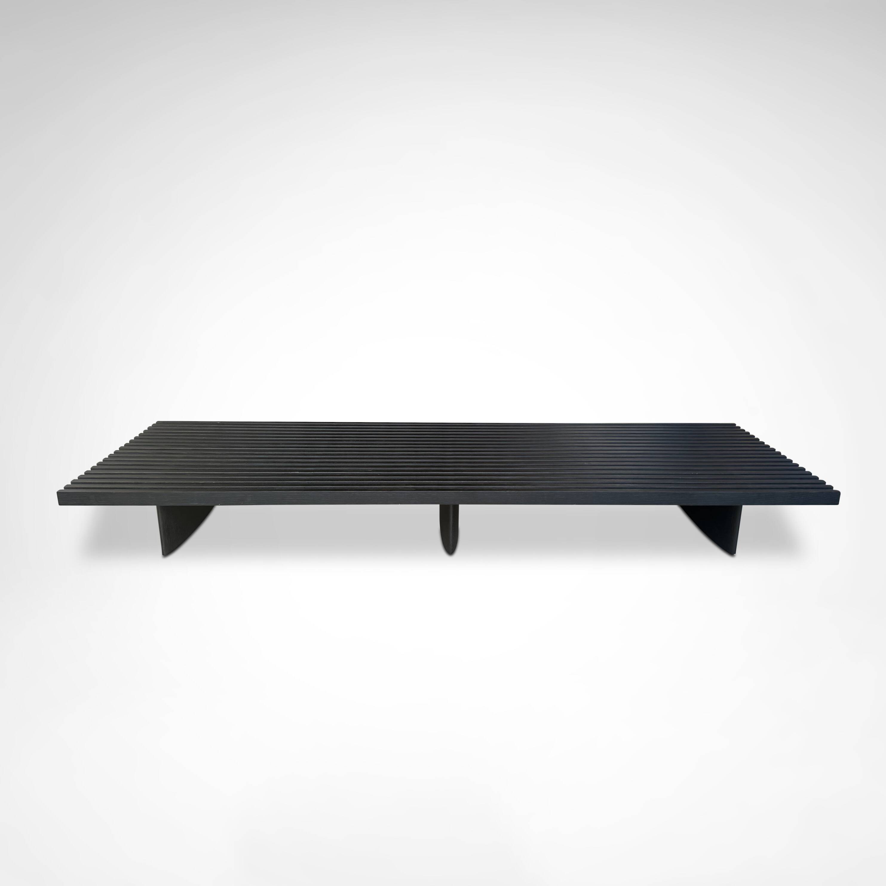 Banc de siège 514 Refolo Tokyo par Charlotte Perriand pour Cassina années 2000