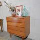 Commode vintage pieds fuseau