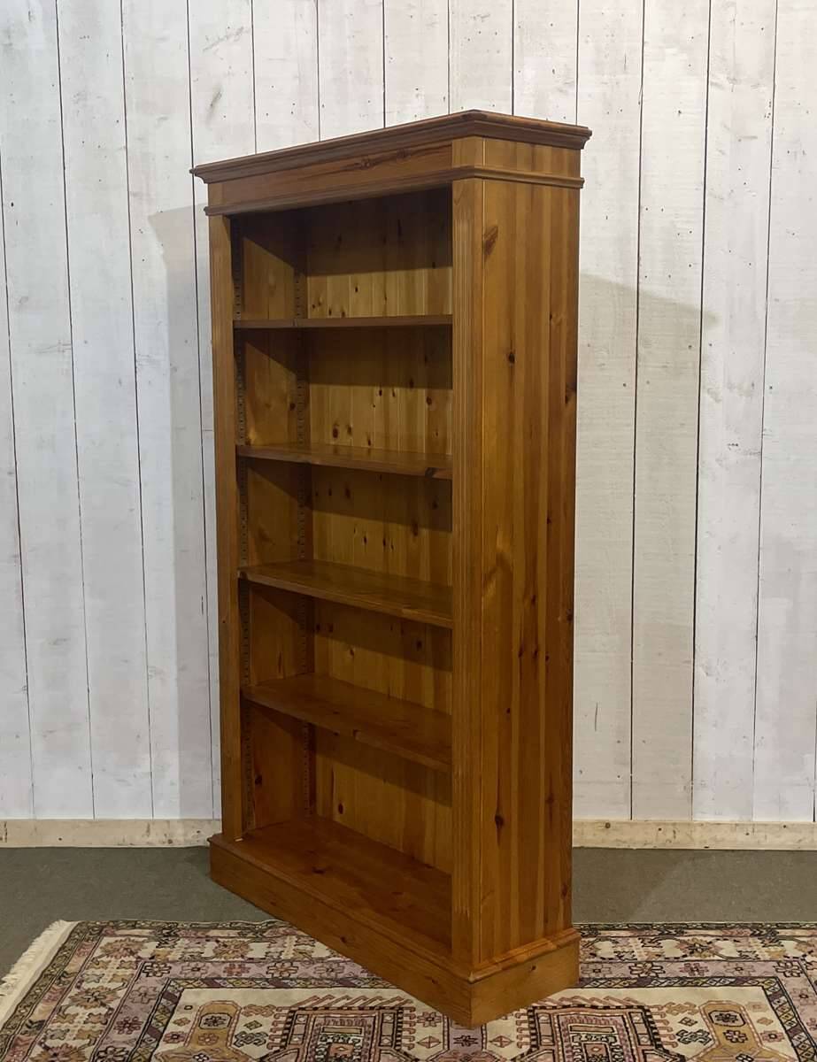 90s English pine shelf