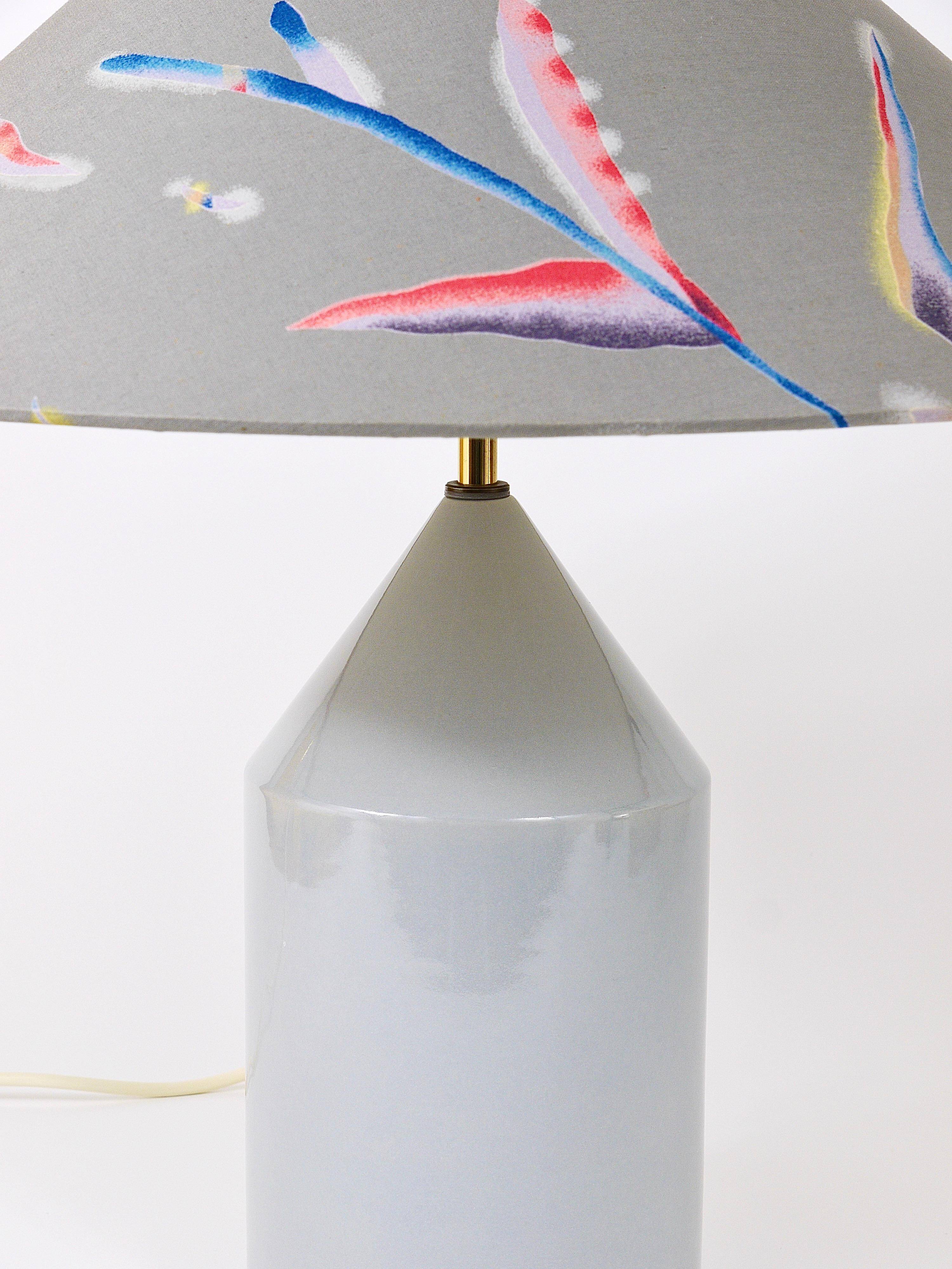 Post-modern coloured table lamp, Italy, 1980s