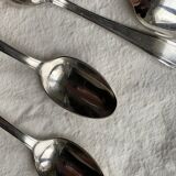 Set of 12 silver-plated metal Art Deco teaspoons.