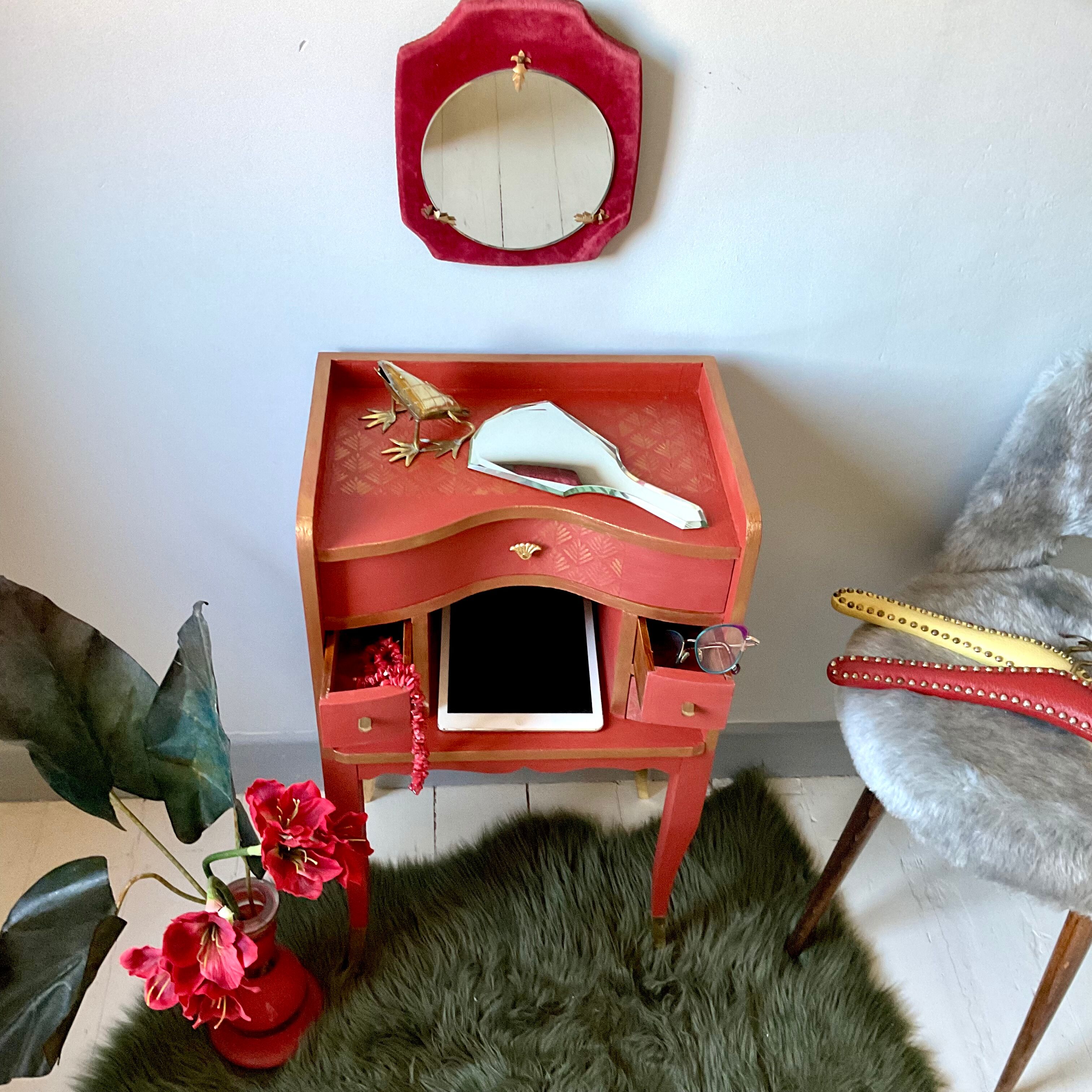Regence bedside cabinet revamped