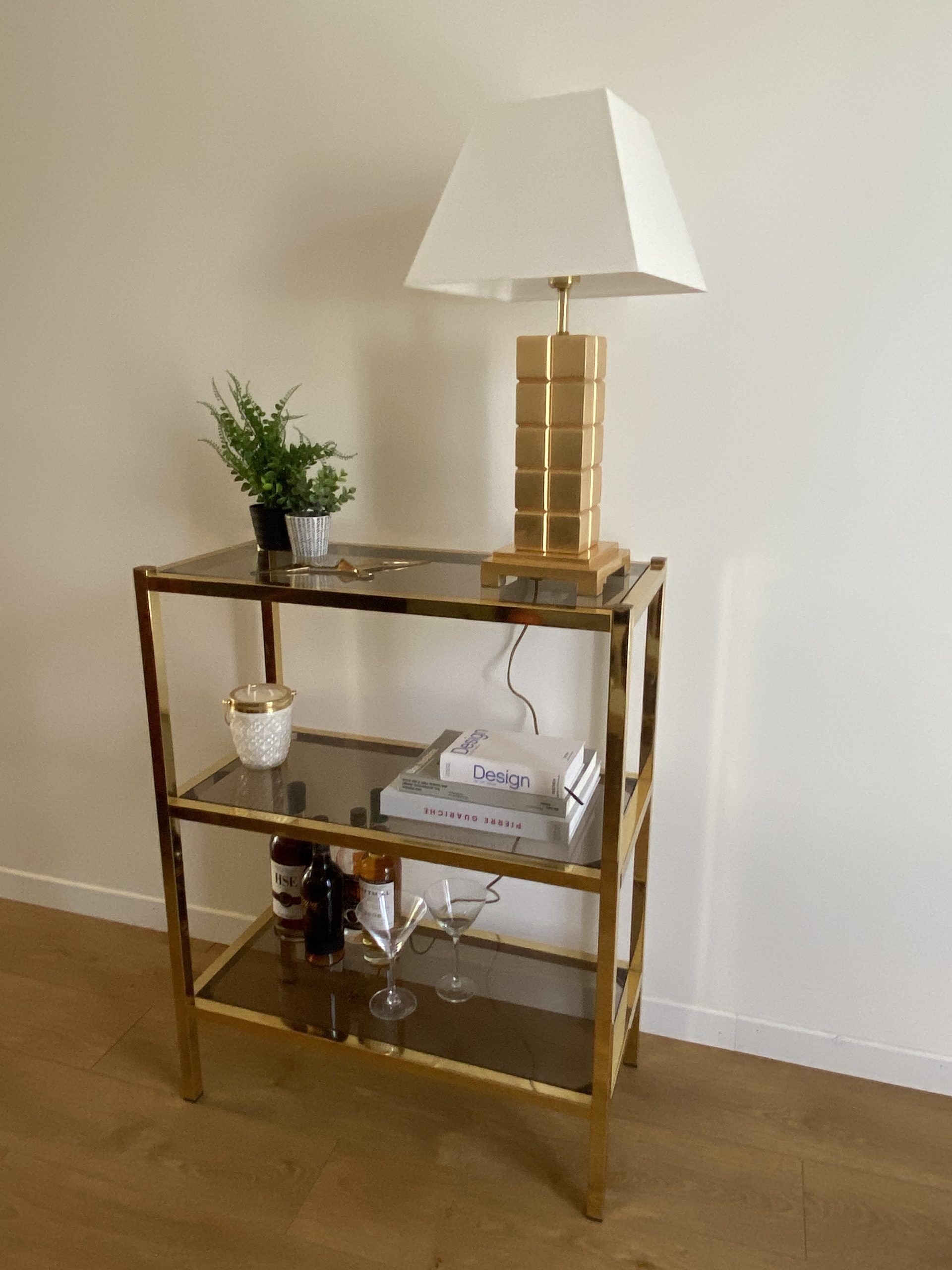 VINTAGE SHELF CONSOLE IN GOLD METAL AND SMOKED GLASS
