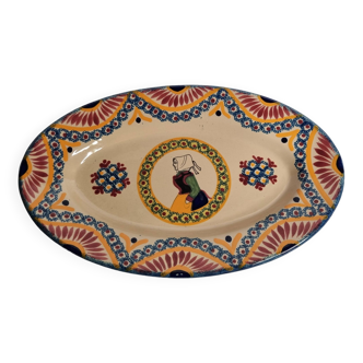 Oval dish in vintage Quimper Henriot earthenware, signed, traditional Breton decor, 29 cm