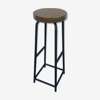 High stool