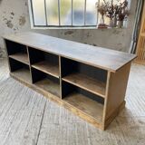 Double-sided counter with XL oak compartments